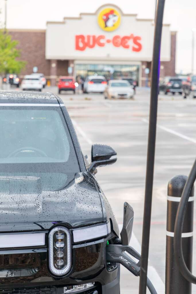 A Quick Charge at Buc'ee's!